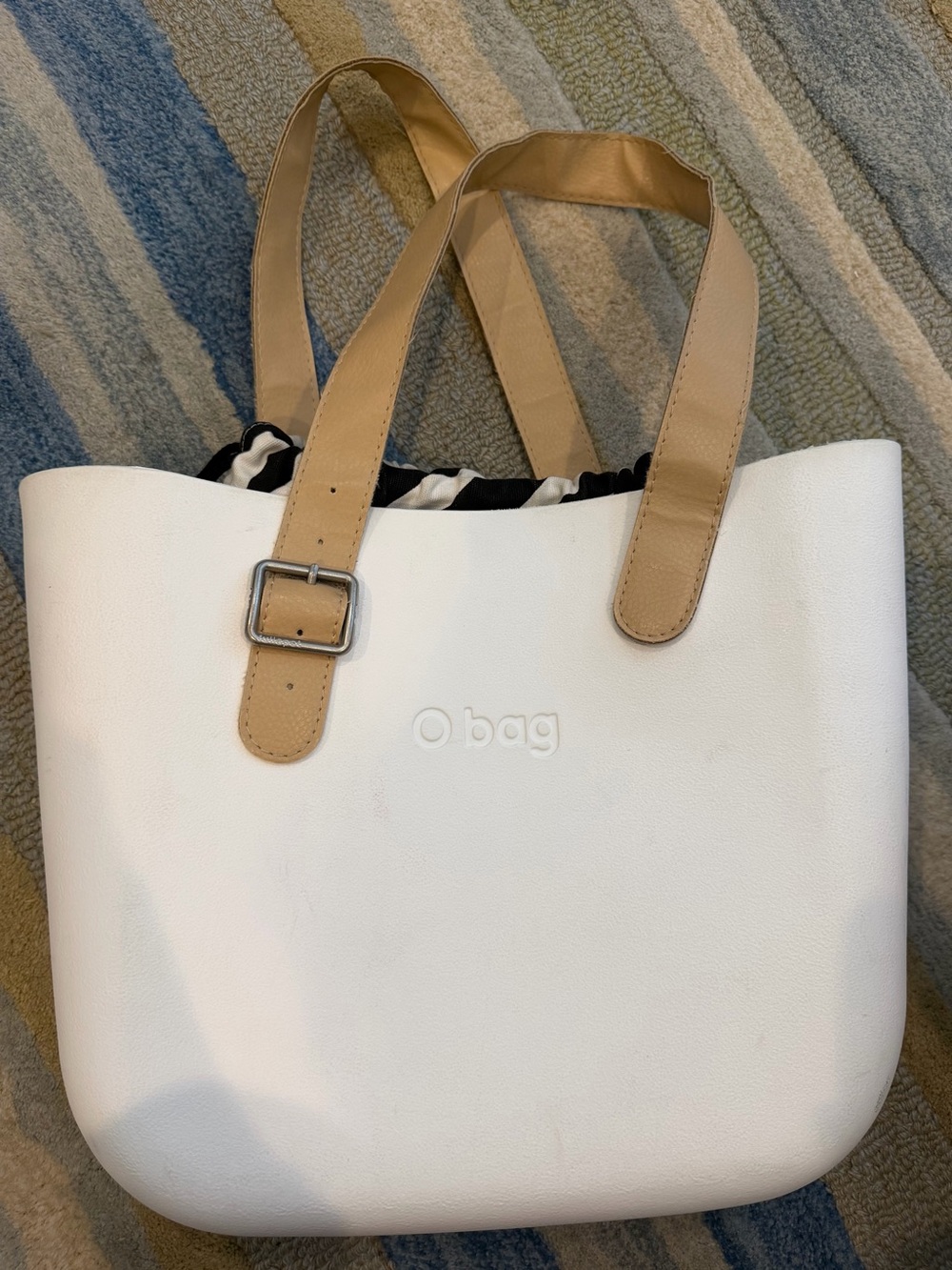 O bag White Tote with Tan Handles